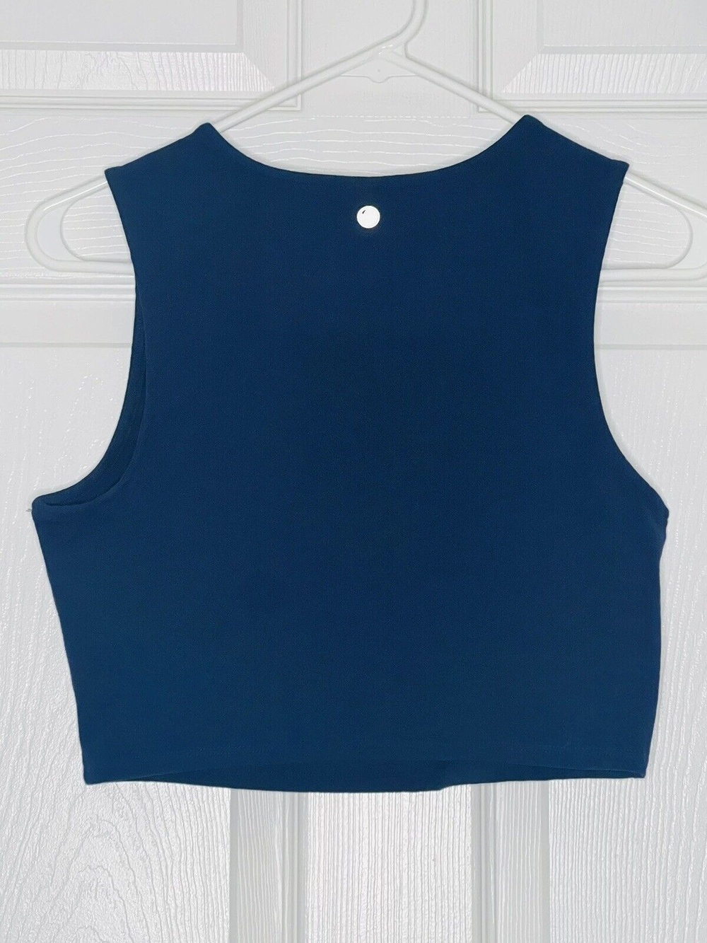 Yogalicious Women's Blue Navy Cropped Tank Top Size M Poly Spandex Stretch S/M